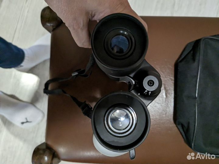 Бинокль 10-30-50