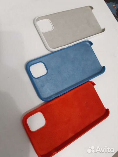 Чехлы для iPhone 11