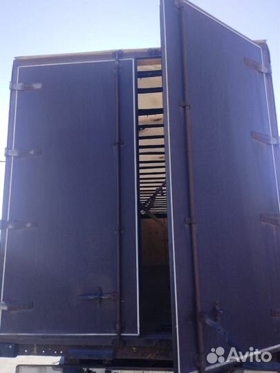 Полуприцеп тентованный Schmitz Cargobull SPR 24, 2001