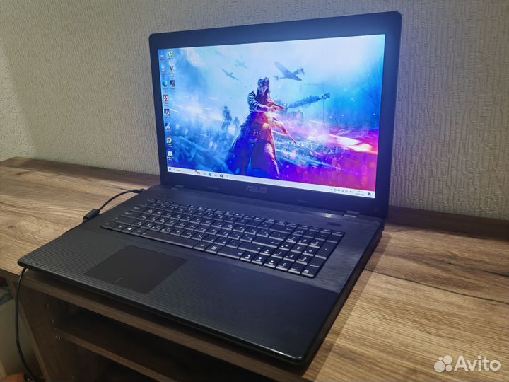 Asus 17.3 / i3 / 8гб / SSD 256 / Nvidia 2 гб