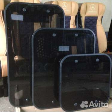 Стекло люка для микроавтобуса