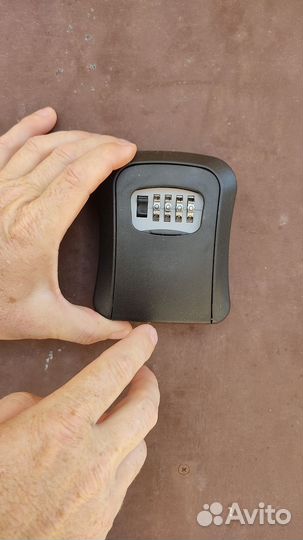 Ключница, мини сейф