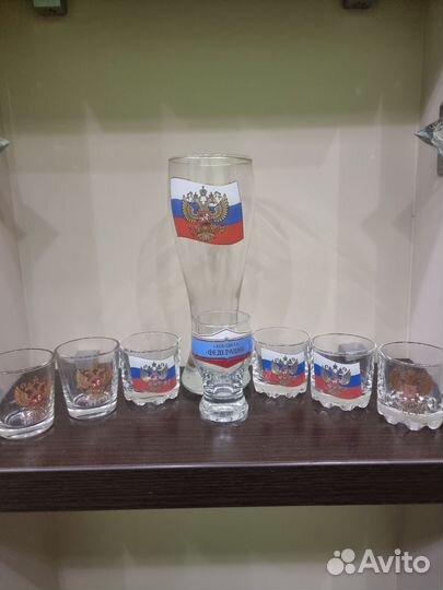 Пивной бокал, рюмки с символикой РФ