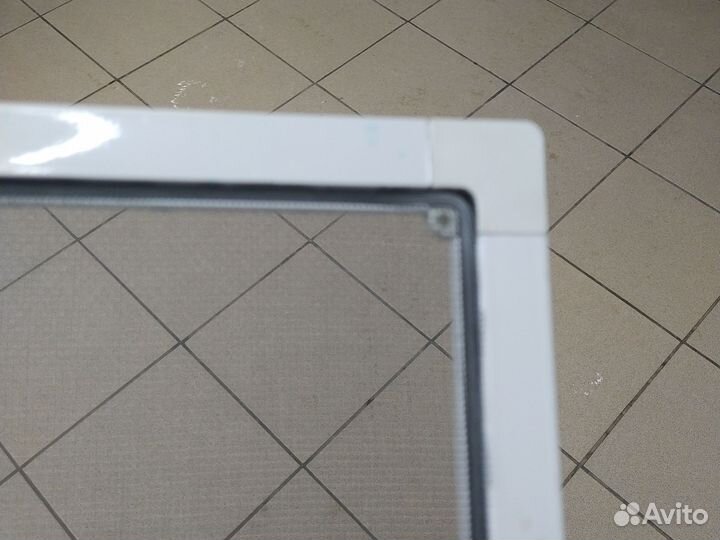 Москитная сетка, окна и балконы