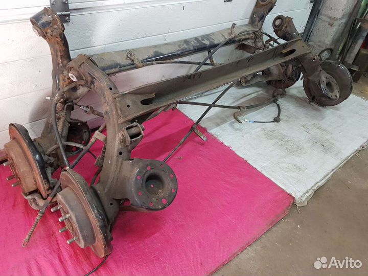 RIO 3 Solaris 1 Балка Задняя