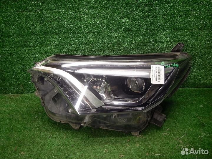 Фара левая Toyota RAV4