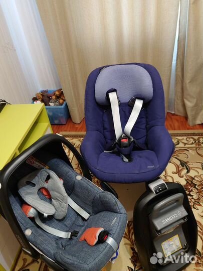 Детское автокресло Maxi-cosi с базой и автолюлькой