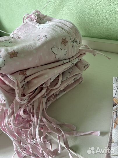 Бортики в детскую кроватку