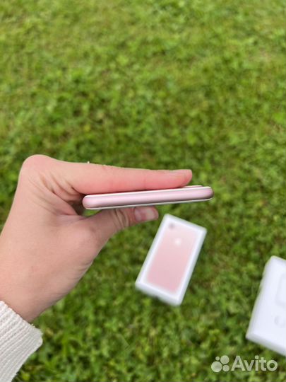 iPhone 7, 128 ГБ