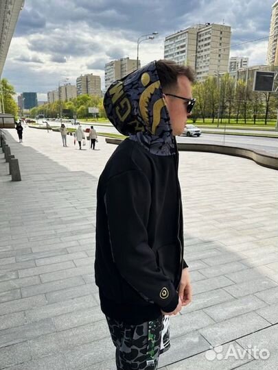 Зипка Golden Black bape