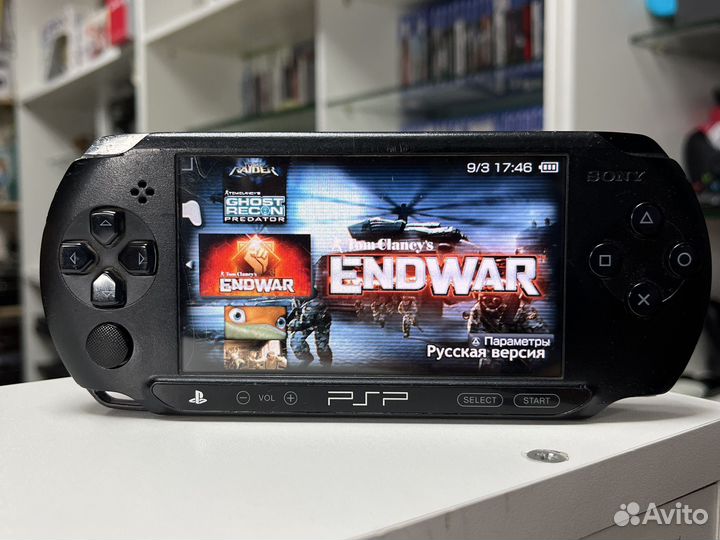 Sony PSP street + 64 гб + 70 игр