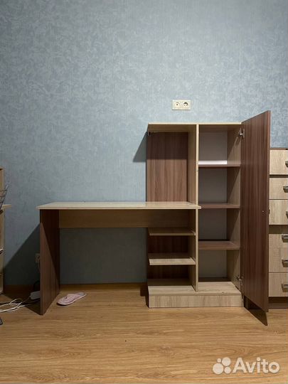 Стол письменный, компьютерный, для школы