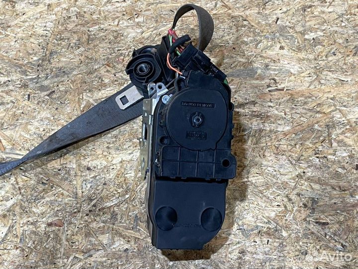 Ремень безопасности передний нижний Mercedes-Benz