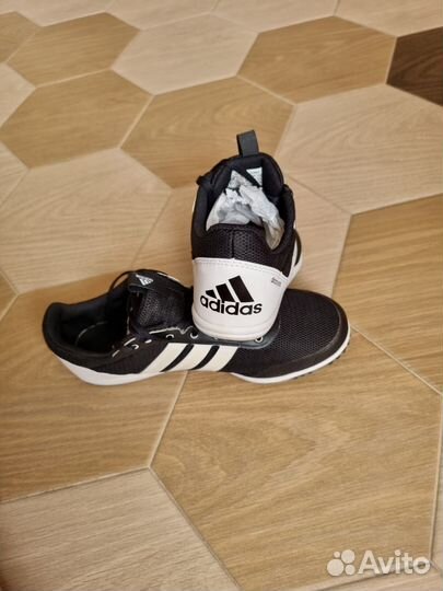 Шиповки для бега adidas