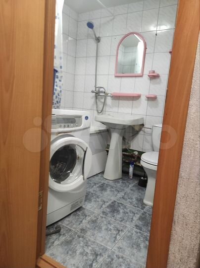 1-к. квартира, 37 м², 1/10 эт.