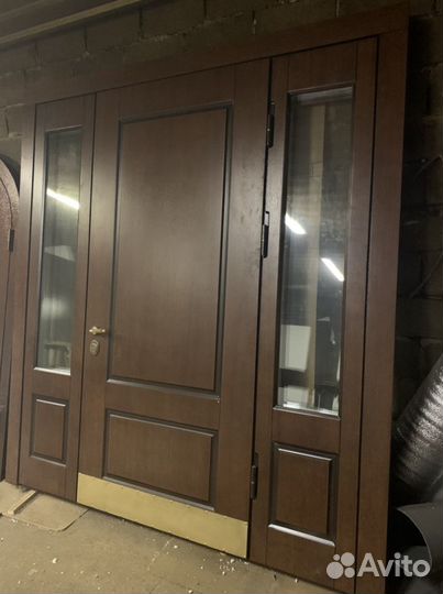 Дверь входная металлическая с терморазрывом