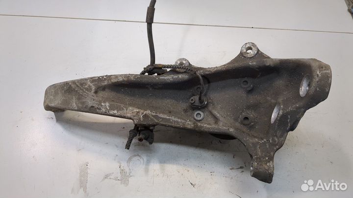 Ступица (кулак, цапфа) левая передняя BMW 5 F10