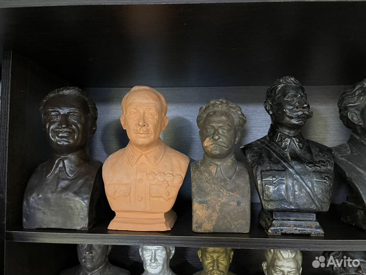 Бюсты политических деятелей, гжель, 1938 г
