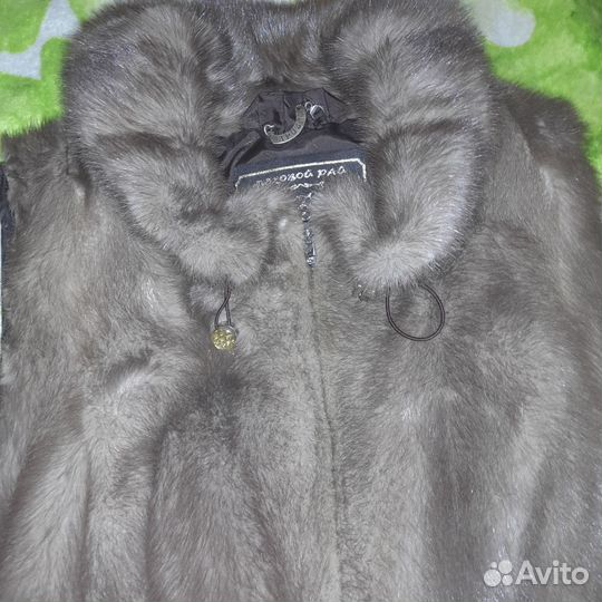 Жилет на широкие бедра