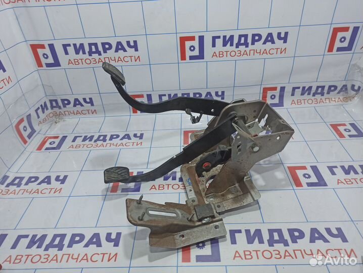 Блок педалей Suzuki SX4 49600-79J50