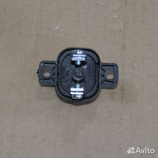 Предохранитель кнопочный 10А (тепловое реле)