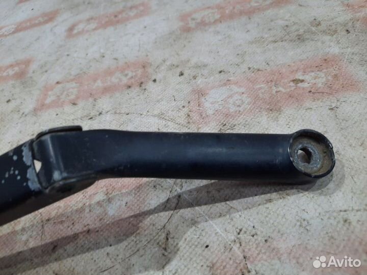 Поводок стеклоочистителя передний левый Opel