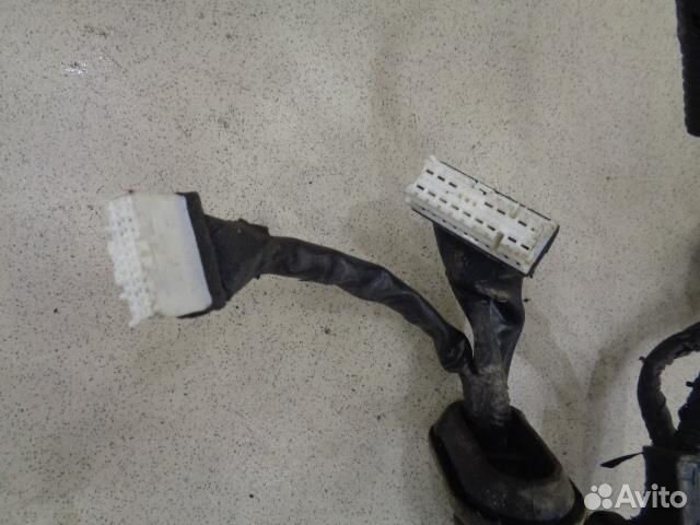 Проводка двери передней правой Nissan X-trail T31