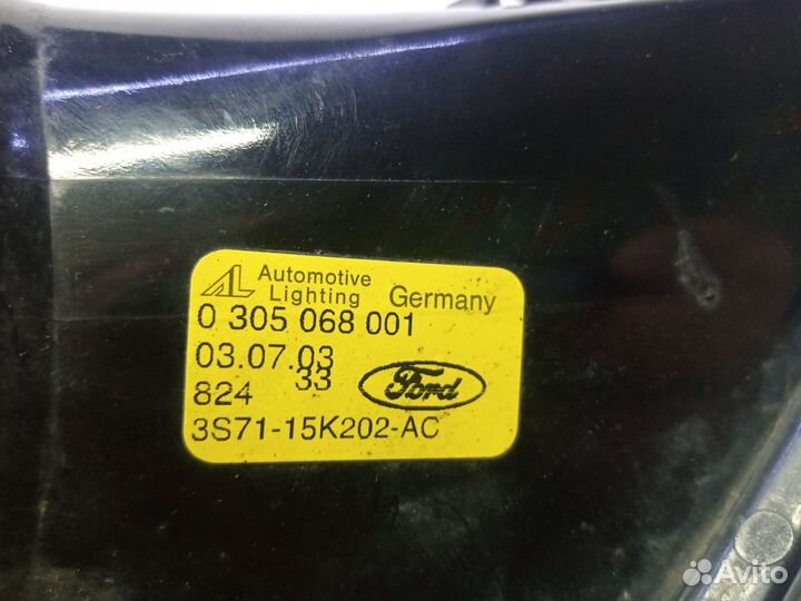 Противотуманная фара левая Ford Mondeo 3