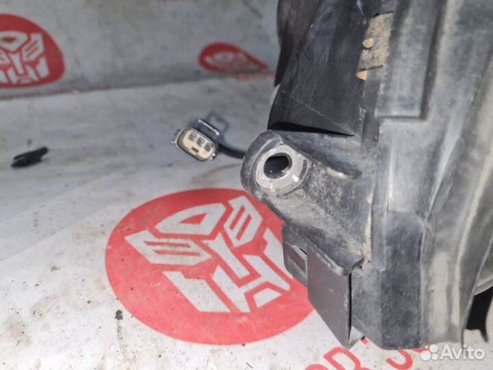 Фара галоген левая Volvo Xc70 B5244T3 2002