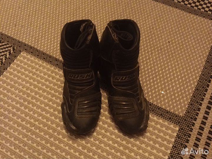 Наколенники для эндуро