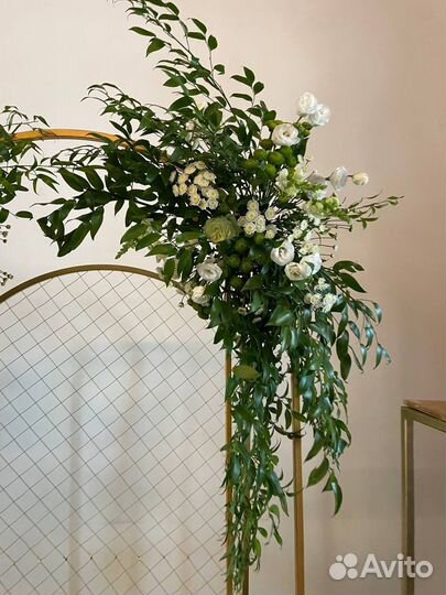 Свадебный декоратор