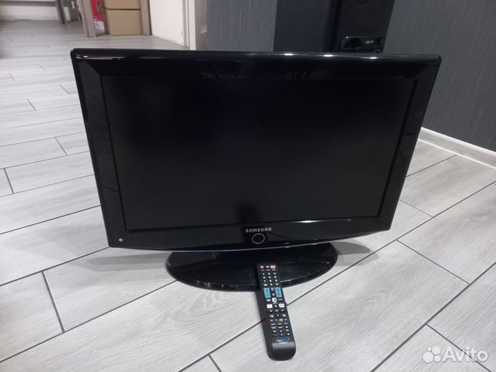 Телевизор samsung 26 дюймов