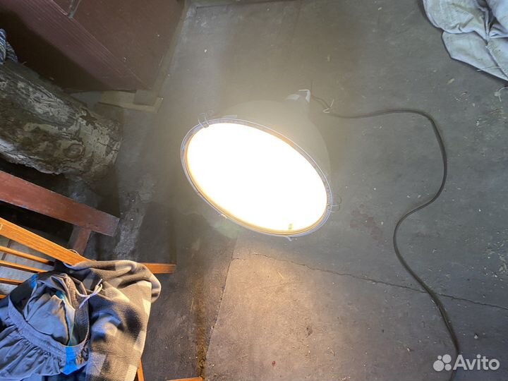 Фонарь уличный