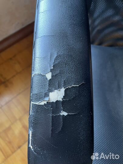 Компьютерное кресло метта