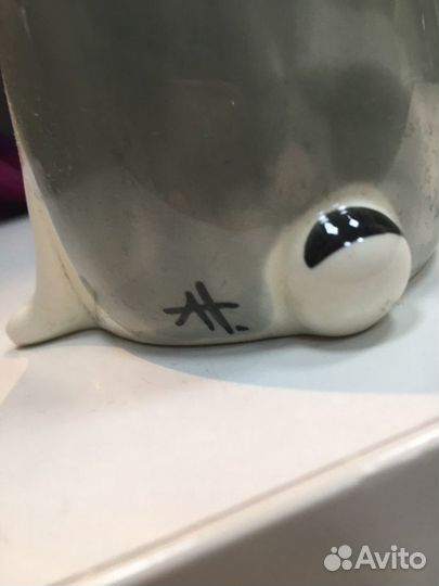 Заяц фигурка