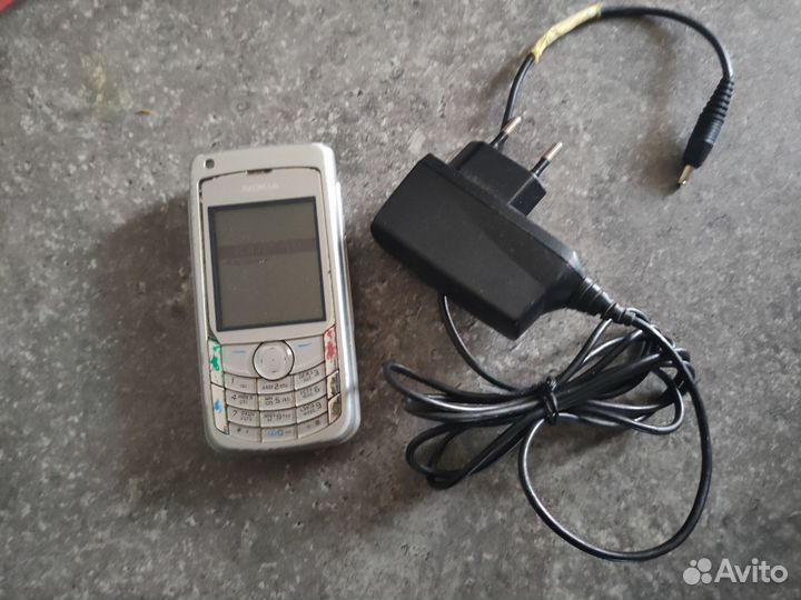 Телефон Nokia 6681