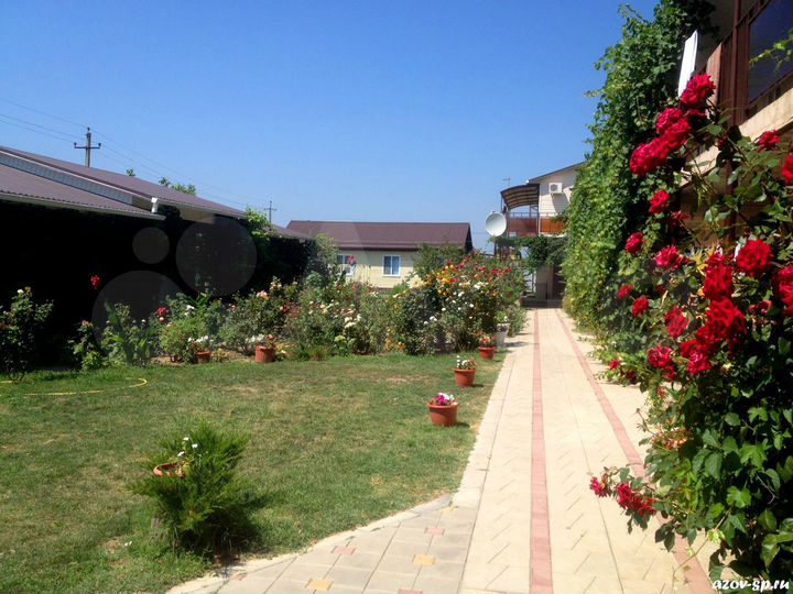 Комната 17 м² в 1-к., 1/2 эт.