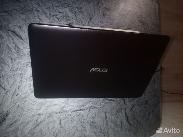 Ноутбук asus VivoBook Max