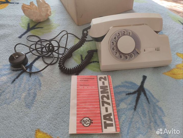 Телефон VEF-та 72