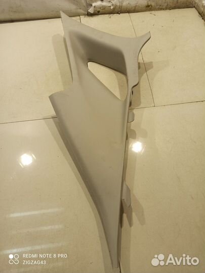 Обшивка стойки (задняя, левая) (Kia K5 III)