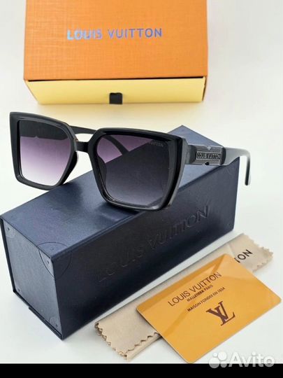 Солнцезащитные очки Louis Vuitton женские