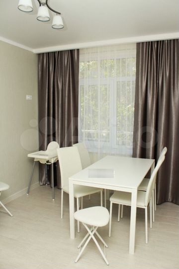 2-к. квартира, 50 м², 1/3 эт.