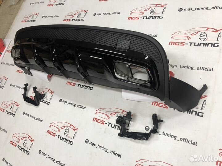 Диффузор с насадками Mercedes GLA 45 AMG all black