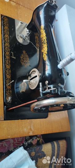 Швейная машинка