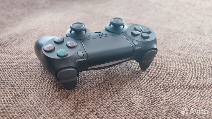 PS4 Pro 1Тб + Playstation Camera + 3 игры