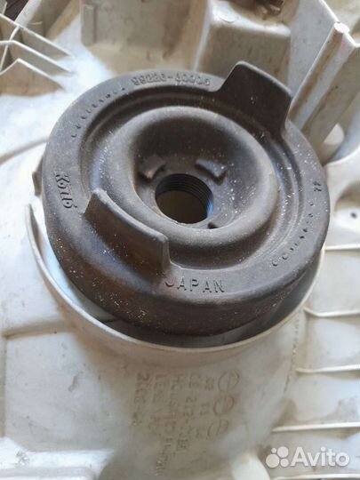 Фара левая передняя - тойота филдер