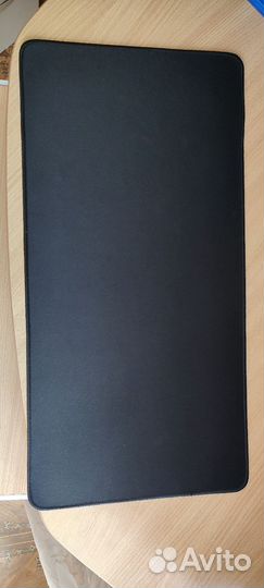 Коврик для мыши и клавиатуры черный