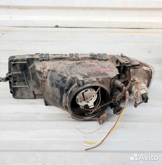 Фары Опель Вектра