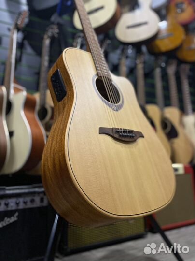 LAG T-170D CE электроакустическая гитара с вырезом