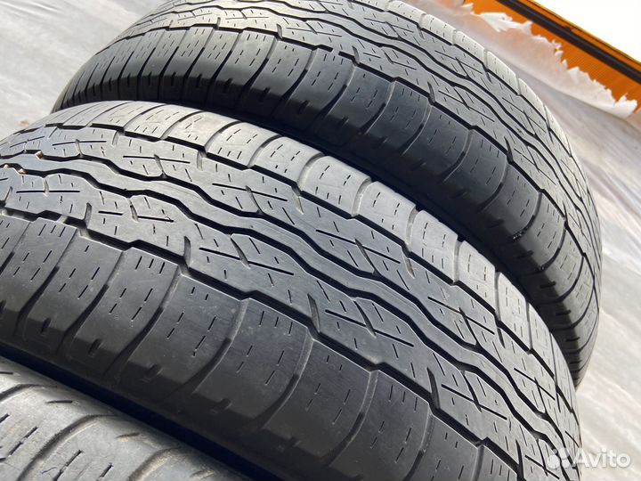 Bridgestone Dueler H/T D687 225/65 R17 101H